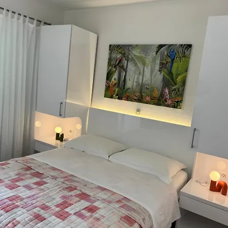 Milana 2